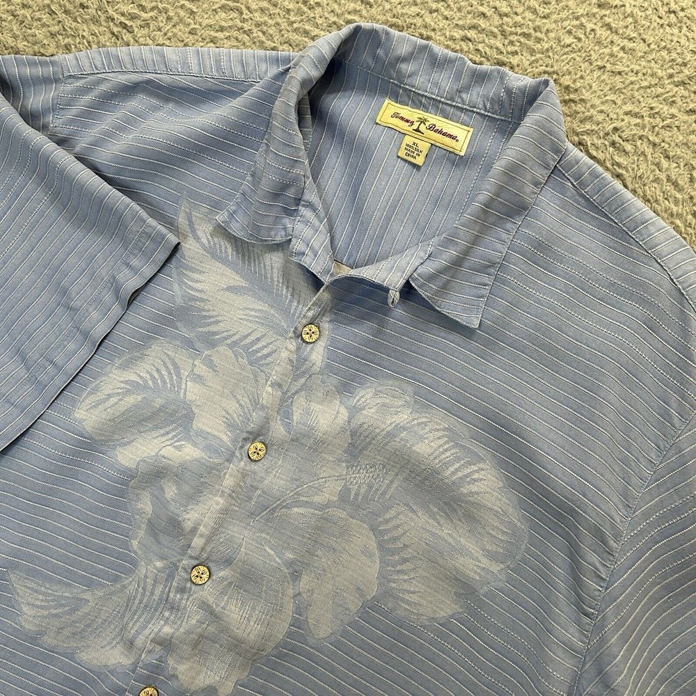 Tommy Bahama Shirt Mens XL Blue Hawaiian Tropical Floral Silk Camp Collar